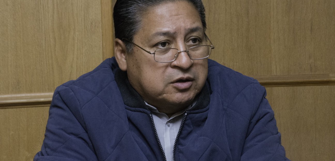 Alcalde exhorta a no perder la calma en el tema de abasto de combustible