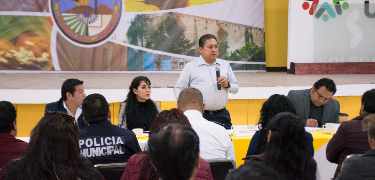 Alcalde soledense realiza primera reunión de gabinete destacando logros importantes 
