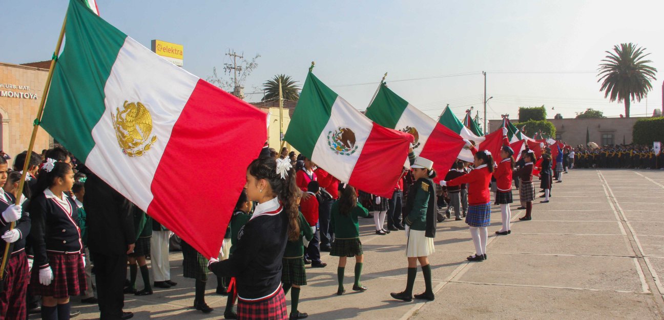 Más de 20 instituciones educativas participarán en evento por Día de la Bandera