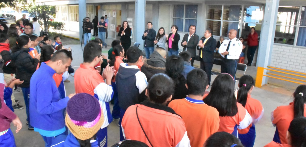 GHV reafirma compromiso con la educación básica en visita escuela de educación especial Jesús Silva Herzog