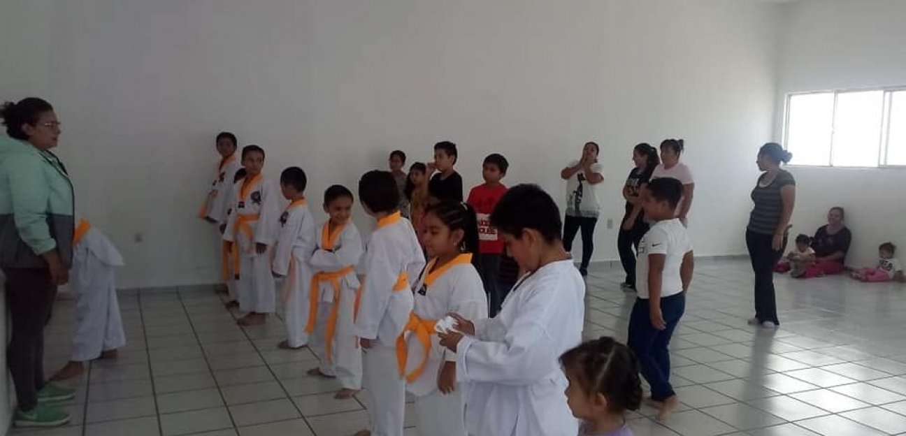 Ofrece DIF de Soledad diferentes talleres y cursos en sus 8 centros comunitarios