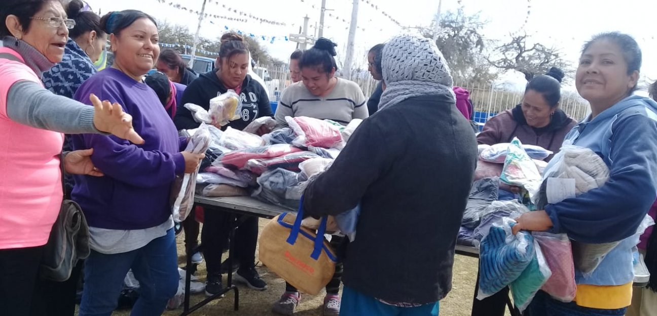 Inició campaña de recolección de juguetes, alimentos y ropa invernal 