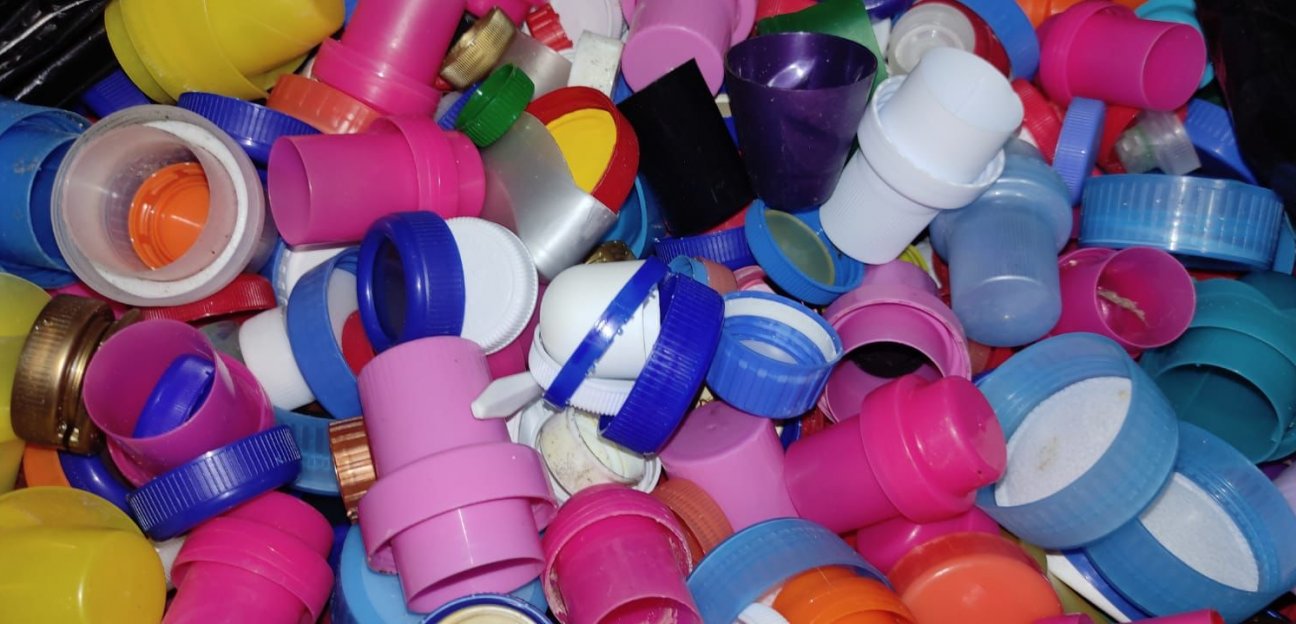 Invitan a soledenses a reciclar tapitas y ayudar a niños con cáncer