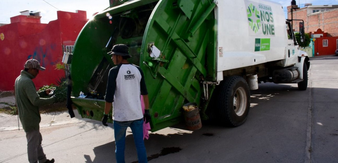Durante fiestas navideñas incrementó el servicio de recolección de basura
