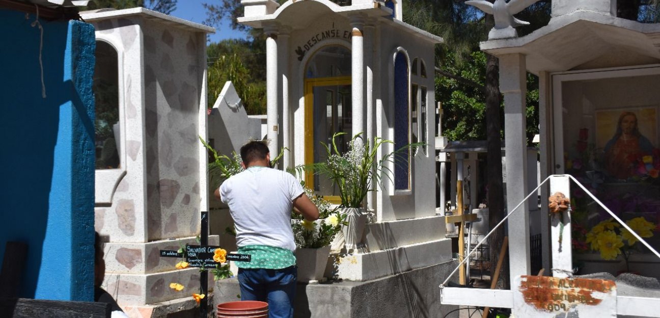 Disminuyen aforos en panteones municipales de Soledad de Graciano Sánchez