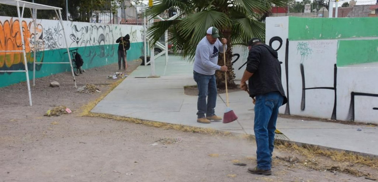 Dirección de Deporte Municipal realizó labores de limpieza en la Unidad Deportiva San Felipe