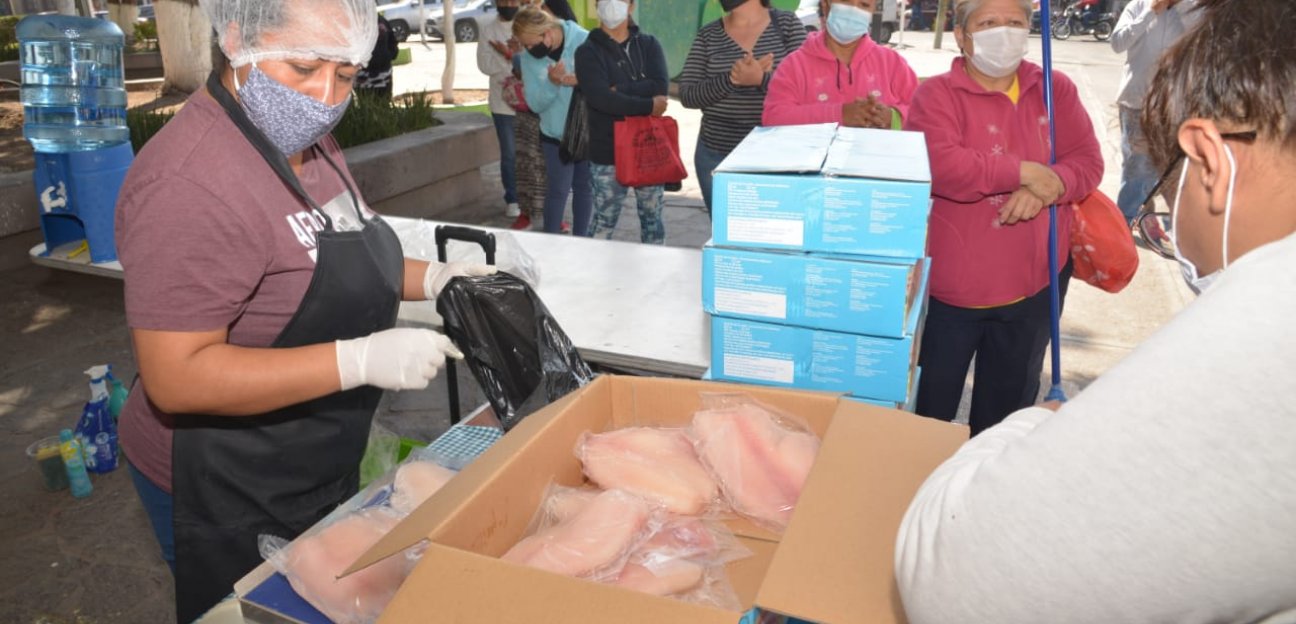 Excelente respuesta de soledenses a la campaña de venta de pescados y mariscos a bajo costo