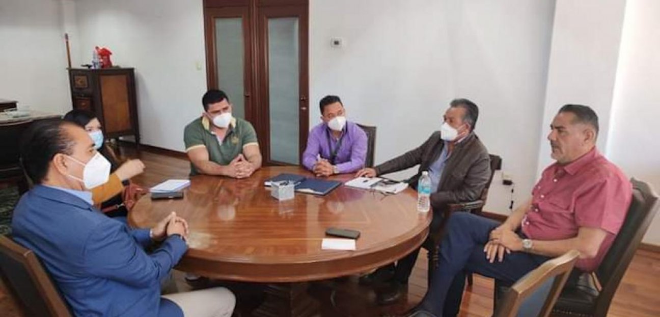 Dirección de Educación sostiene encuentro con titular de la SEGE