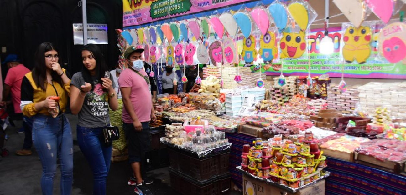 Ayuntamiento verifica que haya orden comercial en la FENAE