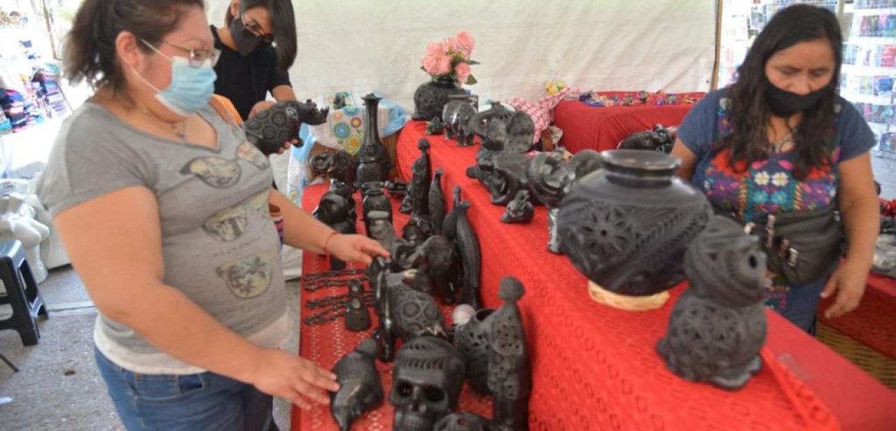 Artesanos oaxaqueños reportan buenas ventas durante el Festival Turístico y Cultural de Soledad