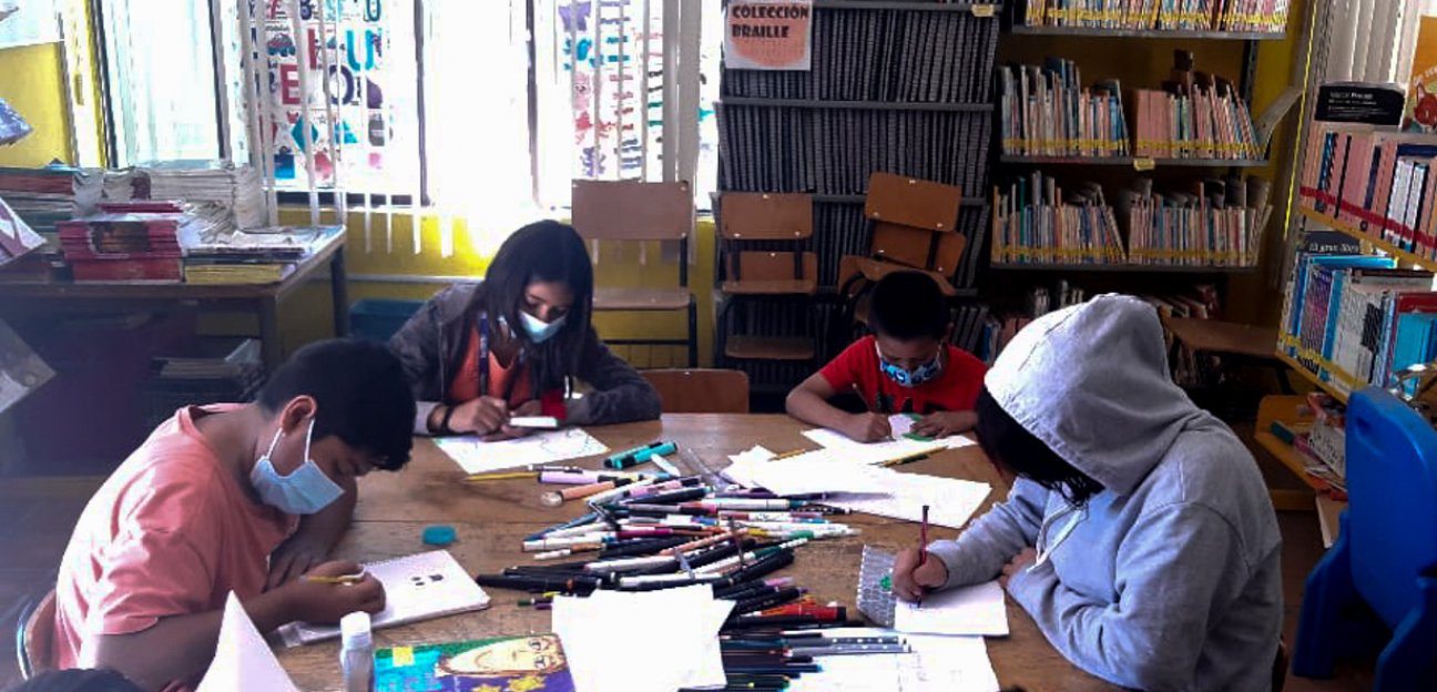 Personal de Bibliotecas de Soledad se capacita para ofrecer cursos de verano durante el periodo vacacional