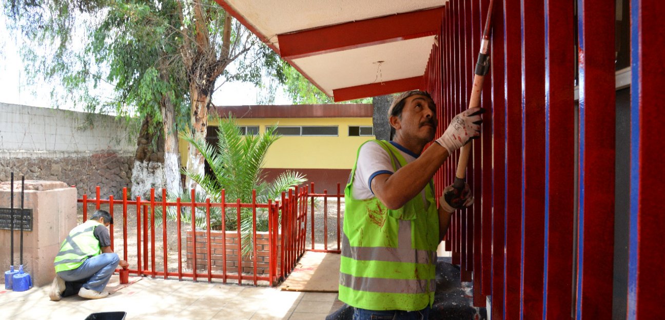 Incrementan solicitudes de escuelas para participar en el programa Embelleciendo tu Escuela en Soledad de Graciano Sánchez