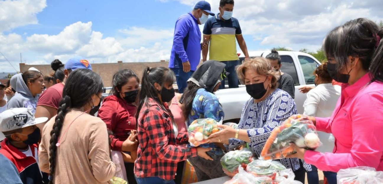 El Sistema Municipal DIF dio arranque al programa "Apoyando el Buen Comer" en la comunidad de Santa María