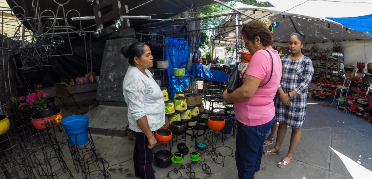 La dirección de Comercio Municipal de Soledad ha comenzado a delimitar espacios para la Feria de las Flores 2022