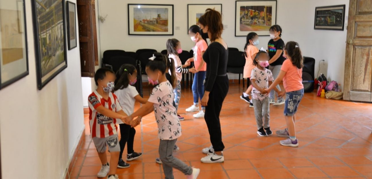 La dirección de Cultura de Soledad realiza taller de baile para niños 