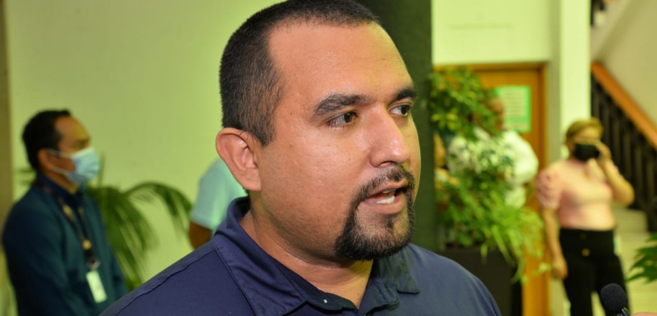 Instala Instituto Municipal de la Juventud módulo de afiliación para la tarjeta Mi Pase