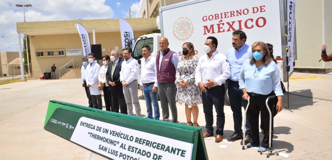 Alcaldesa recorre Hospital de Soledad con el gobernador del Estado Ricardo Gallardo Cardona y representantes del gobierno federal