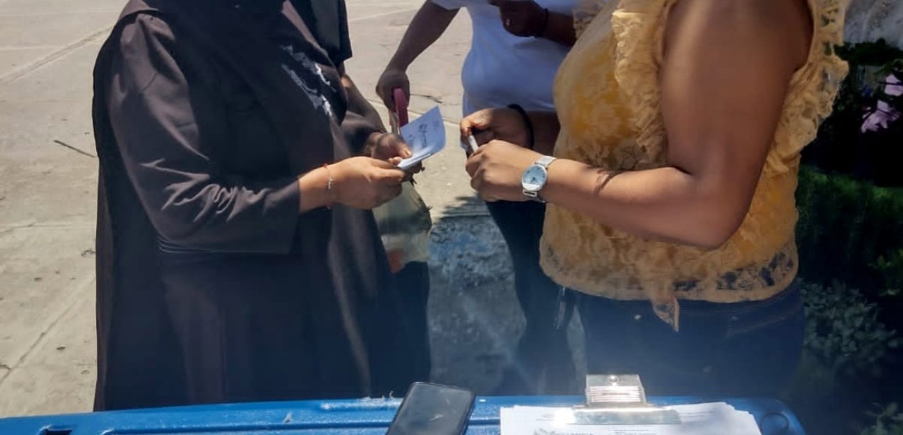 UAVI e Instancia de la Mujer instala módulo de atención y proximidad en jardín de la cabecera municipal