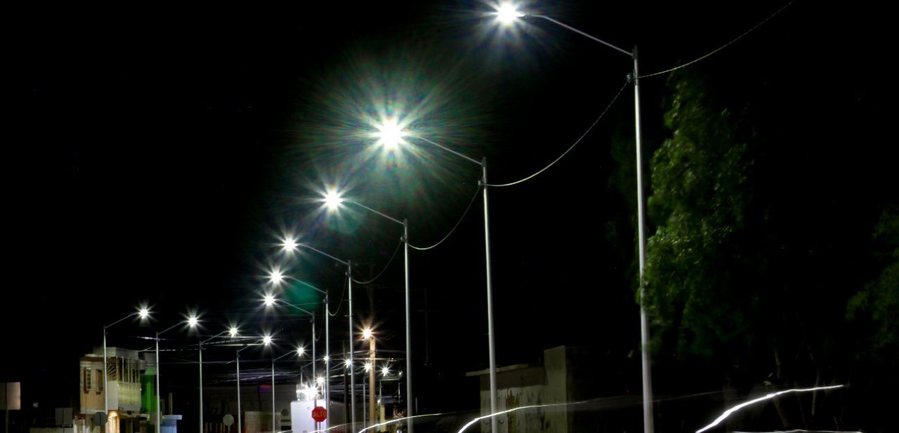 Inversión sin precedentes en materia de alumbrado público durante la administración de Leonor Noyola Cervantes