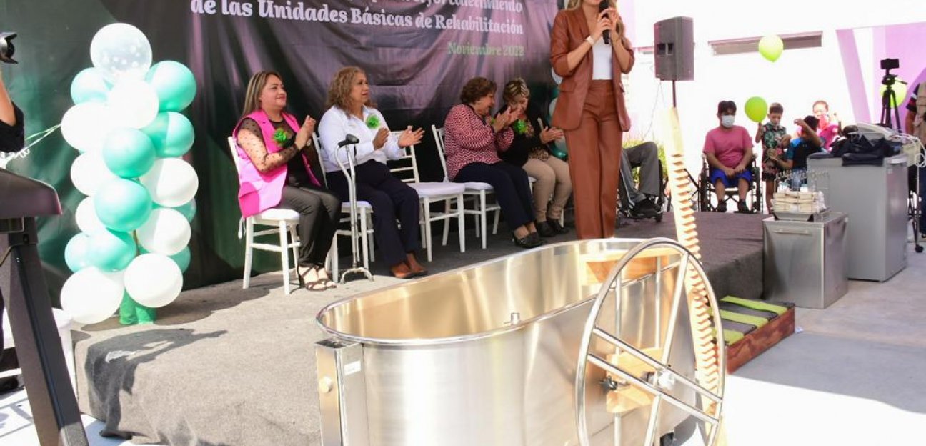 DIF Estatal entrega equipo para fortalecer las Unidades Básicas de Rehabilitación en Soledad