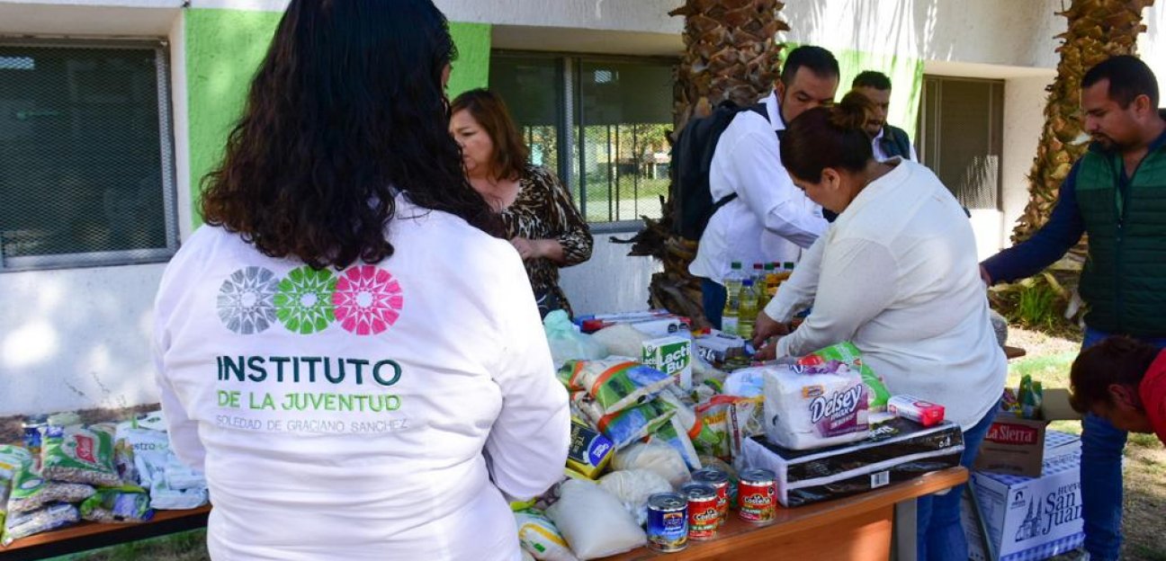 Concluye jornada de recolección de productos no perecederos realizada a través del programa Cortes de Cabello con Causa