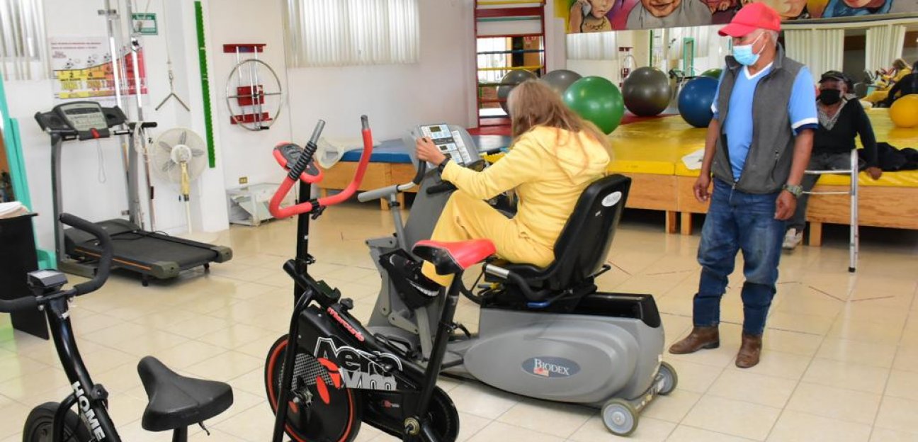 Soledad de Graciano Sánchez refuerza la rehabilitación a personas con discapacidad