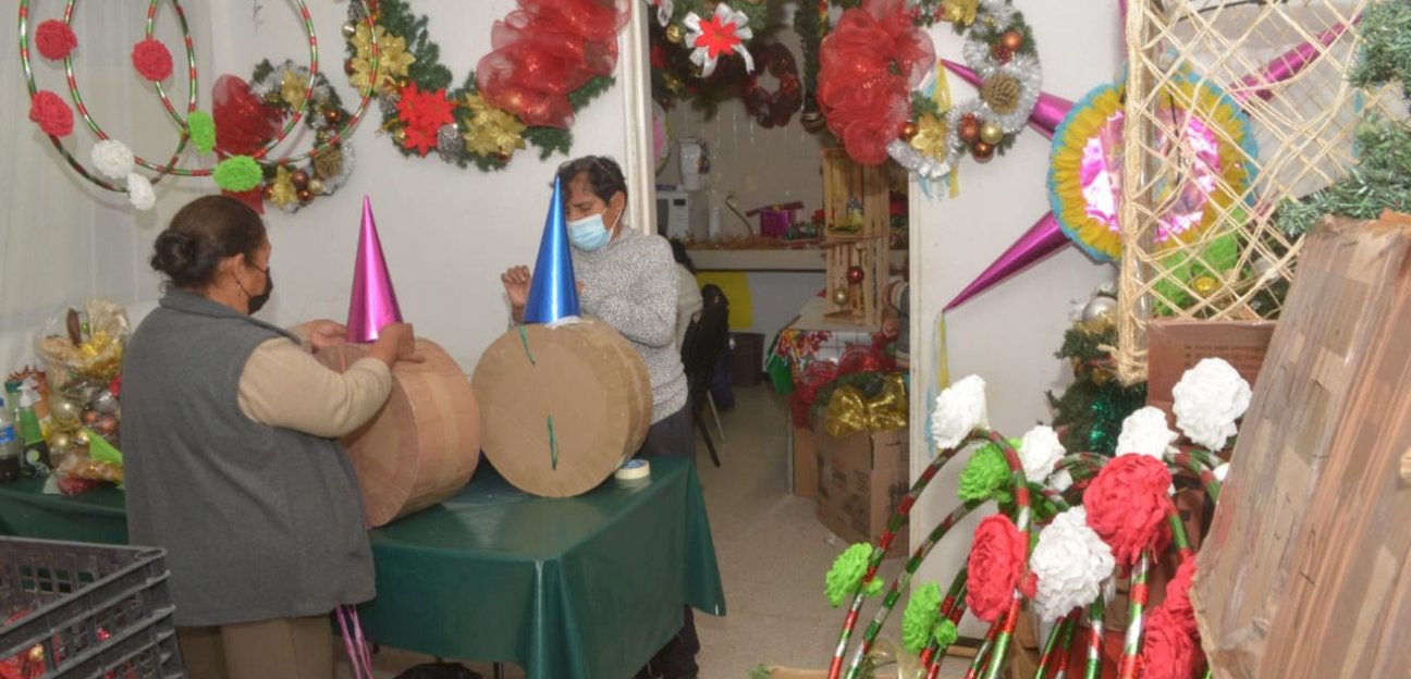 Soledad de Graciano Sánchez prepara taller de elaboración de piñatas