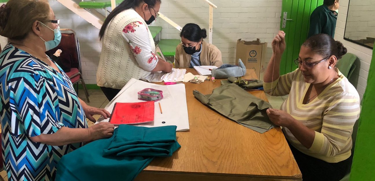 Continúa DIF de Soledad con la oferta de clases y talleres en los Centros Comunitarios