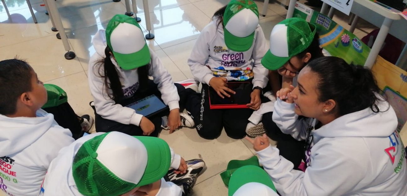 Alumnos de la escuela primaria Antonio Soto Solís ponen en alto el nombre de Soledad al participar en el First Lego League