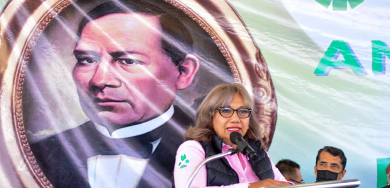 Alcaldesa participa en evento cívico para conmemorar el CCXVII aniversario del natalicio de Benito Juárez