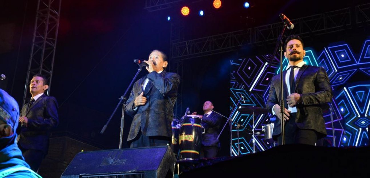 Al ritmo de la conga y timbal, Los Yaguaru pusieron a bailar a los miles de asistentes de la Feria Nacional de la Enchilada