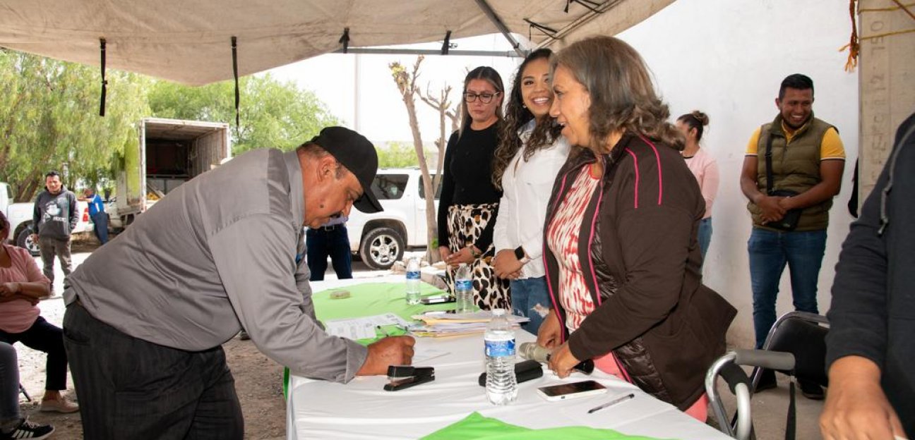 Continúan los acercamientos con ciudadanos para brindarles certeza jurídica sobre su propiedad en Soledad de Graciano Sánchez