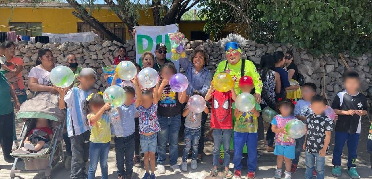 Presidenta del Sistema DIF Municipal de Soledad festejó a los niños de El Zapote
