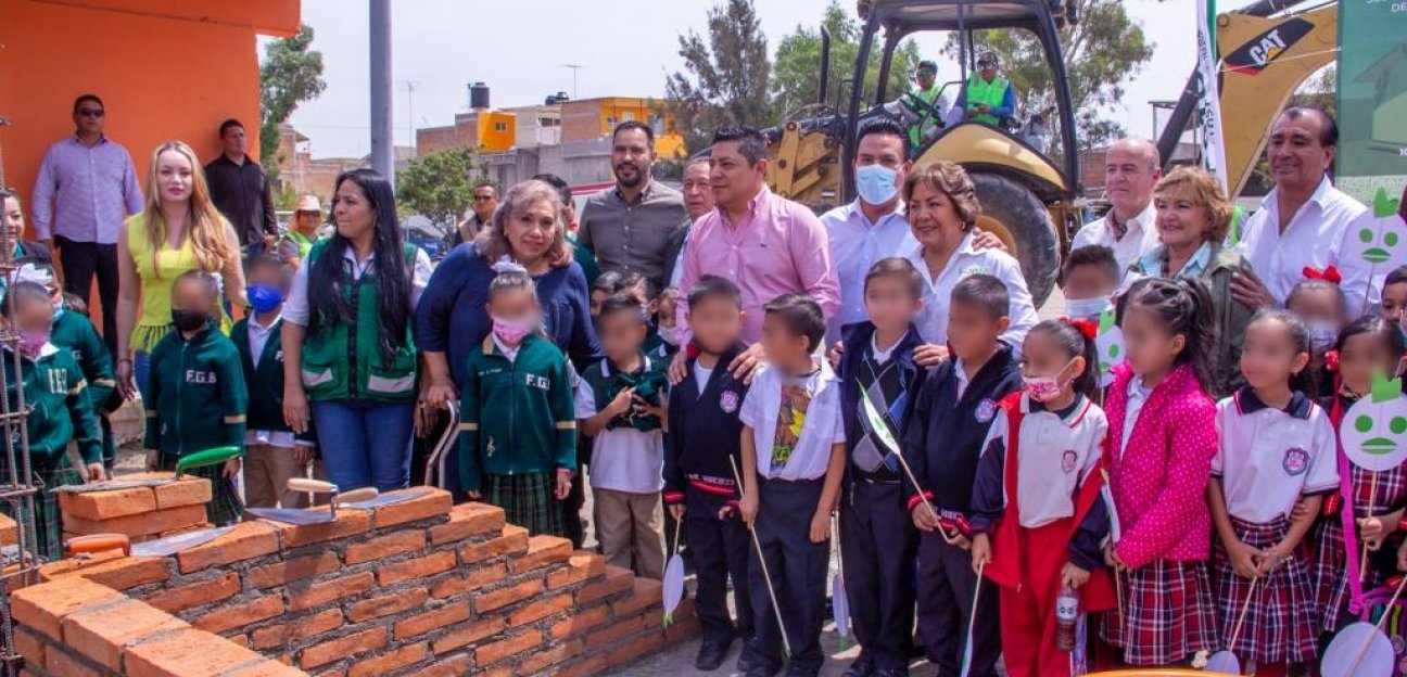 Alcaldesa arranca construcción de aulas y rehabilitación de la escuela primaria Héroes de Nacozari