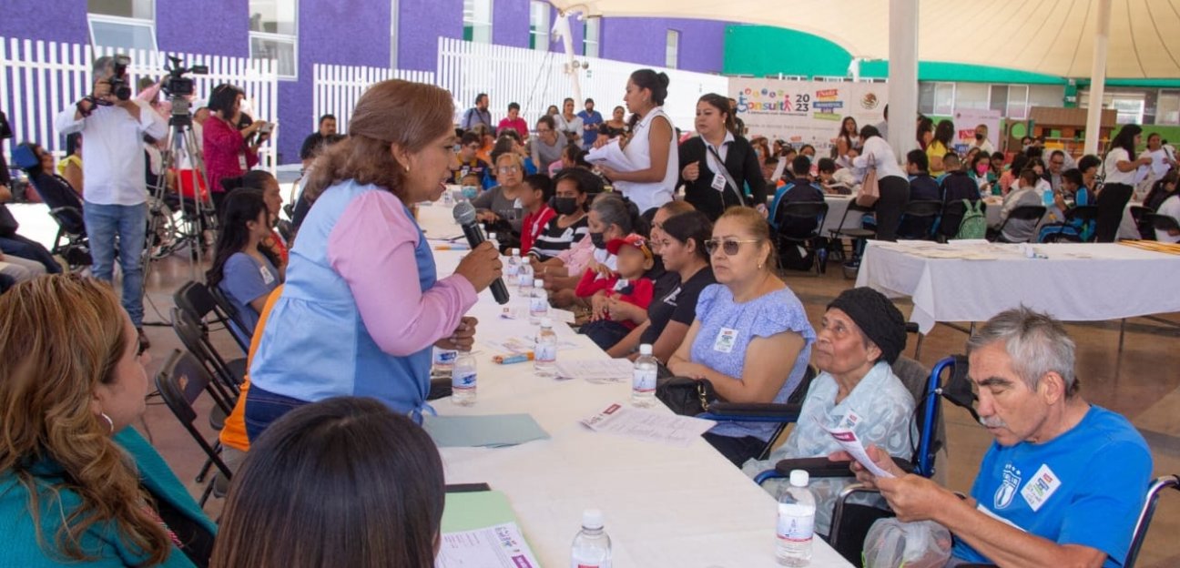 Soledad se suma a políticas de inclusión, al participar en Foro de Consulta para Personas con Discapacidad