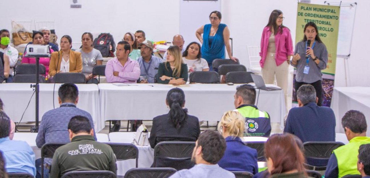 Funcionarios municipales de Soledad acuden a Taller Experimental de Planeación Estratégica