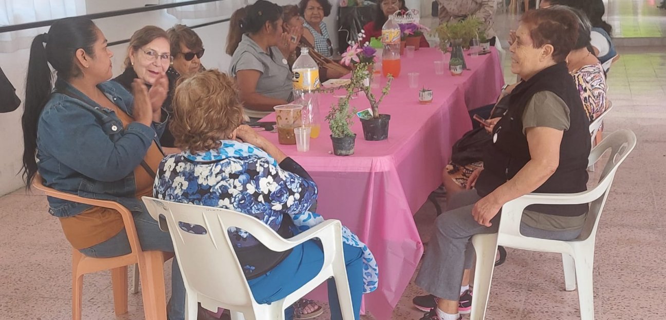 DIF Municipal soledense realiza convivio a mujeres y usuarias de centros comunitarios