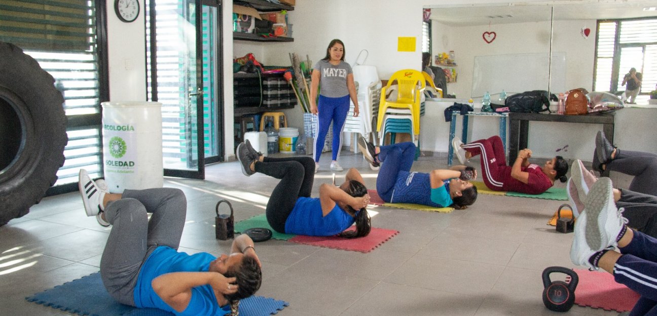 Ayuntamiento de Soledad brinda talleres para el autoempleo y regularización académica