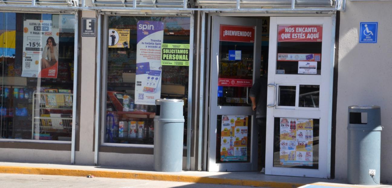 Continúa en Soledad refrendo de dictámenes de comercios sin multas 