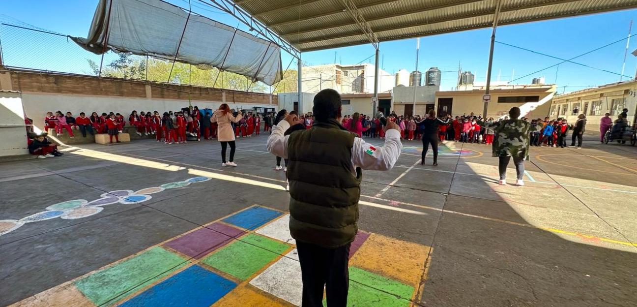 Inicia programa Biblioteca Itinerante en escuelas de Soledad de G.S.