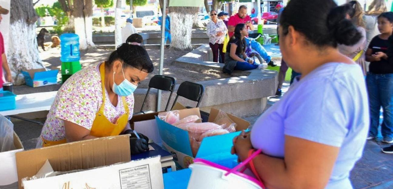 Ahorro y tradición, con venta de pescados y mariscos a bajo costo en Soledad
