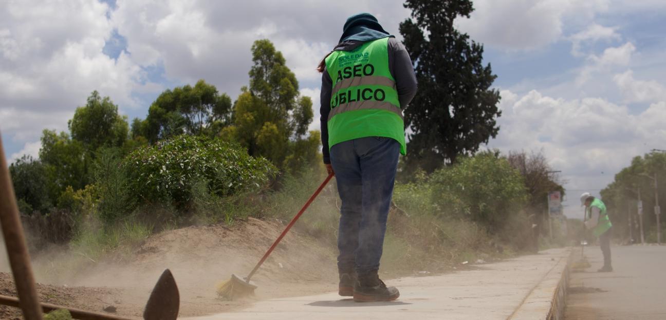 Labores de limpieza en calles y avenidas de Soledad se refuerzan ante pronóstico de lluvias
