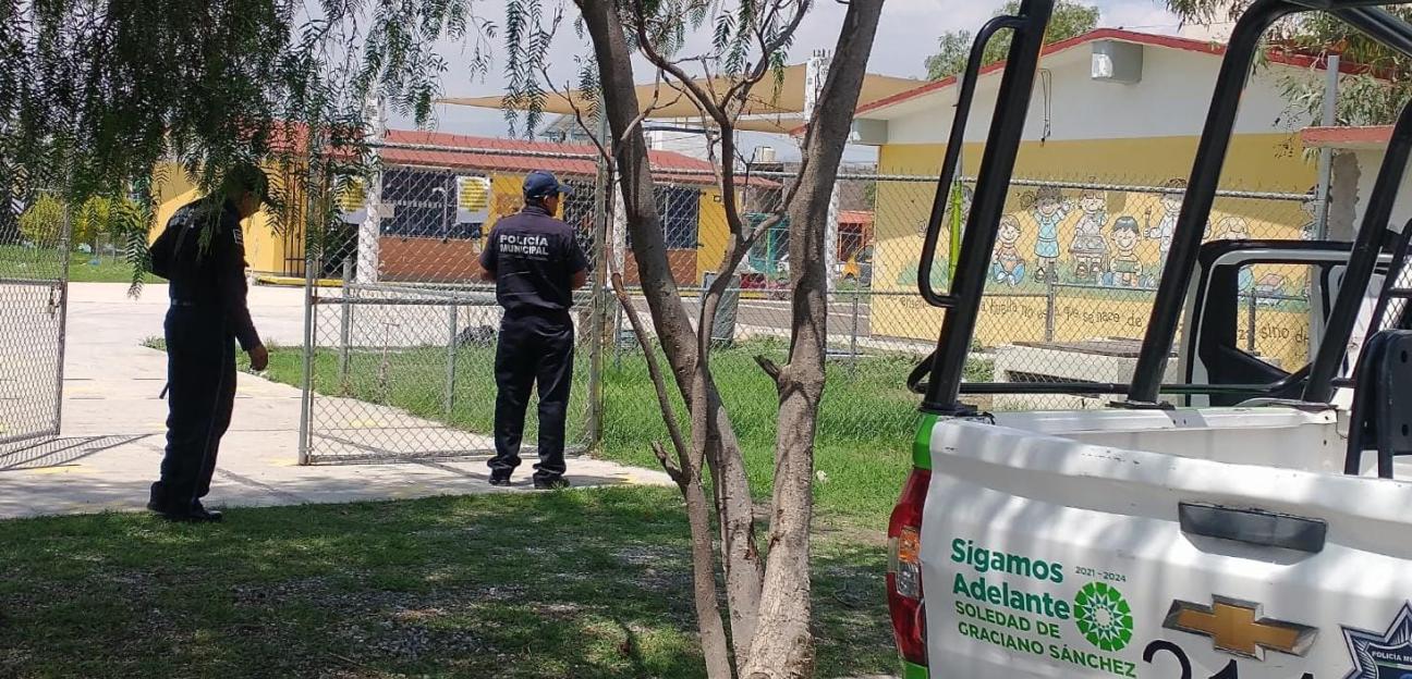 Alcaldesa soledenses instruye perfeccionamiento de la vigilancia a escuelas, durante periodo vacacional