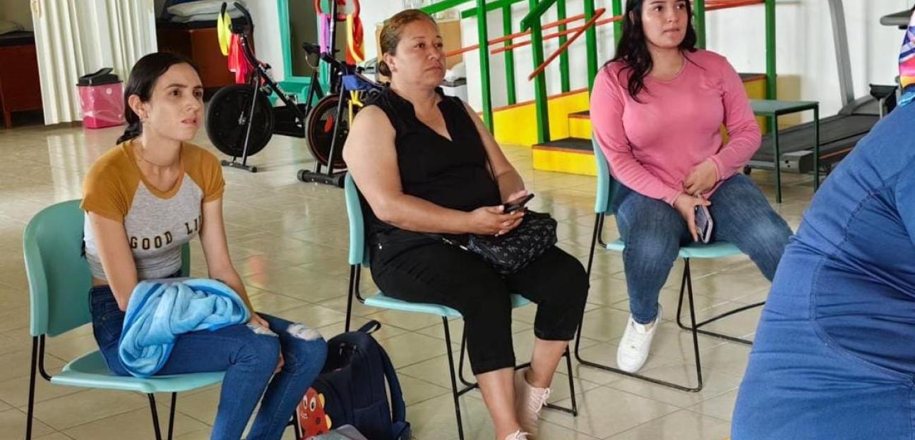 DIF de Soledad mejora atención a pacientes mediante capacitación continua a personal