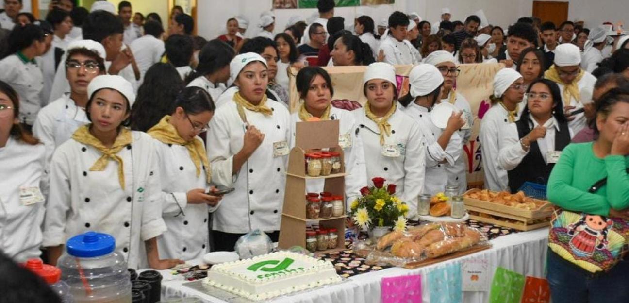 Soledad de Graciano Sánchez recibió Muestra Gastronómica de Estudiantes del Conalep