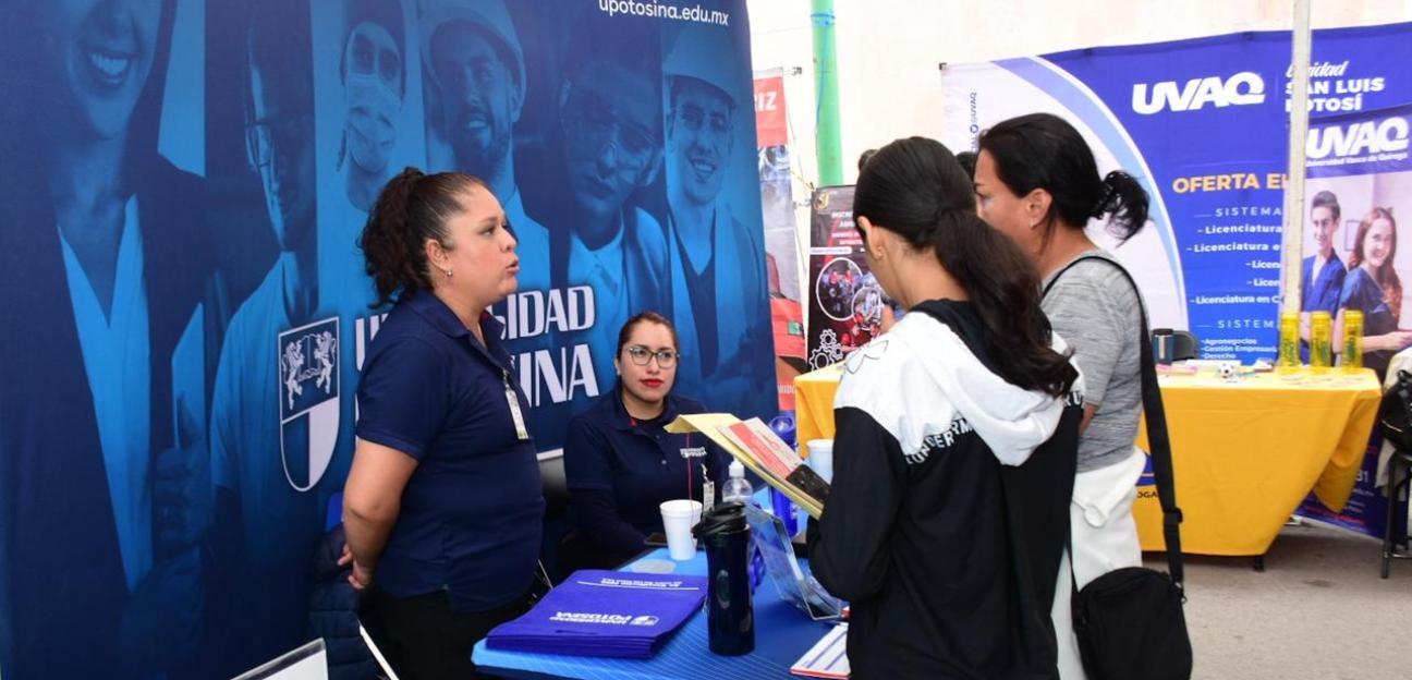 Continúa ofrecimiento de becas universitarias a jóvenes, en Soledad de Graciano Sánchez 