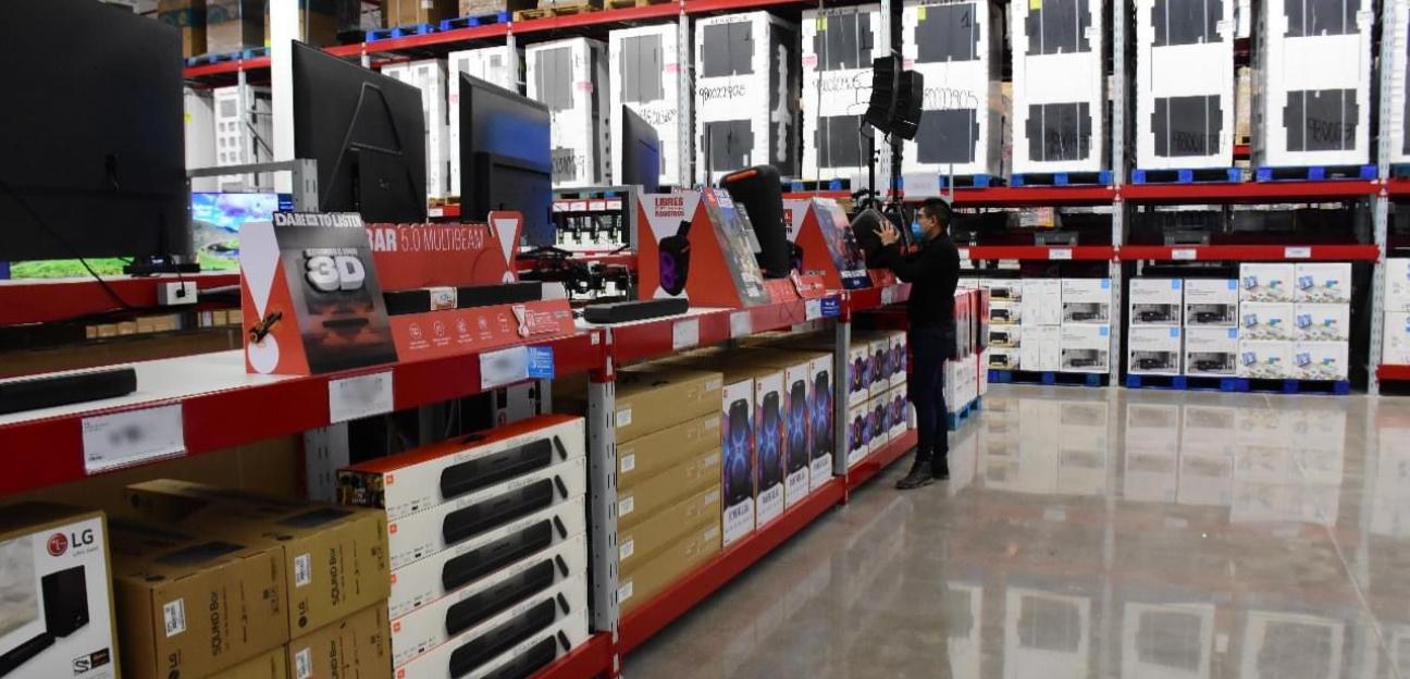 Comercio de Soledad exhorta a solicitar permisos para extender horarios e instalaciones durante Buen Fin