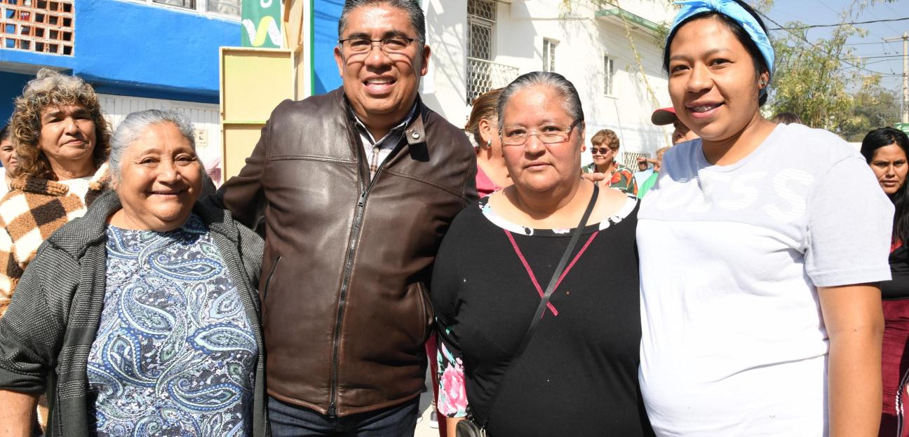 Vecinos de Praderas del Maurel celebran pavimentación de calles y reconocen visión del Alcalde Juan Manuel Navarro