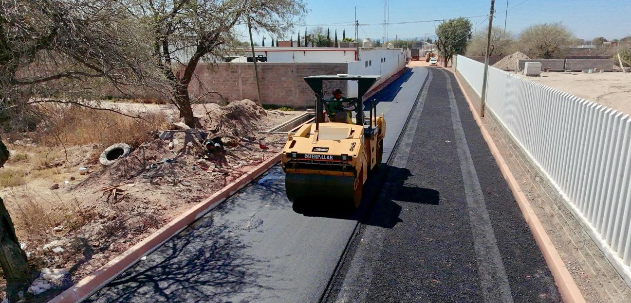 Gobierno de Soledad fortalece el desarrollo social con inicio de pavimentación de calle Magdaleno Cedillo