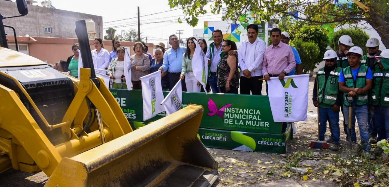 En Pavón, Navarro Muñiz arranca construcción del primer -Centro Libre- en SLP, para la atención integral de mujeres